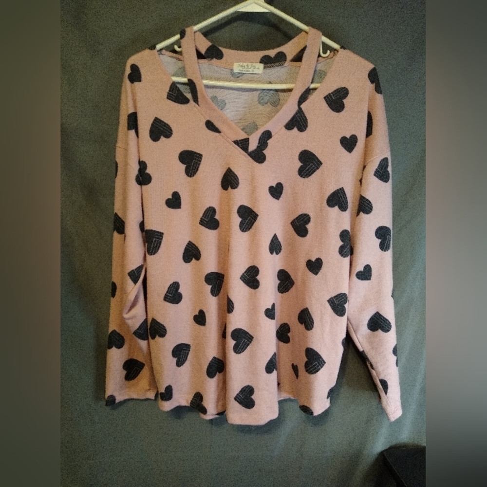 Jolie and joy plus size pink Heart Patterned Long Sleeve Top
